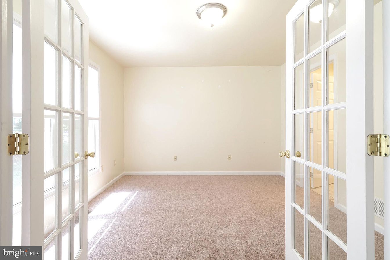 French door room