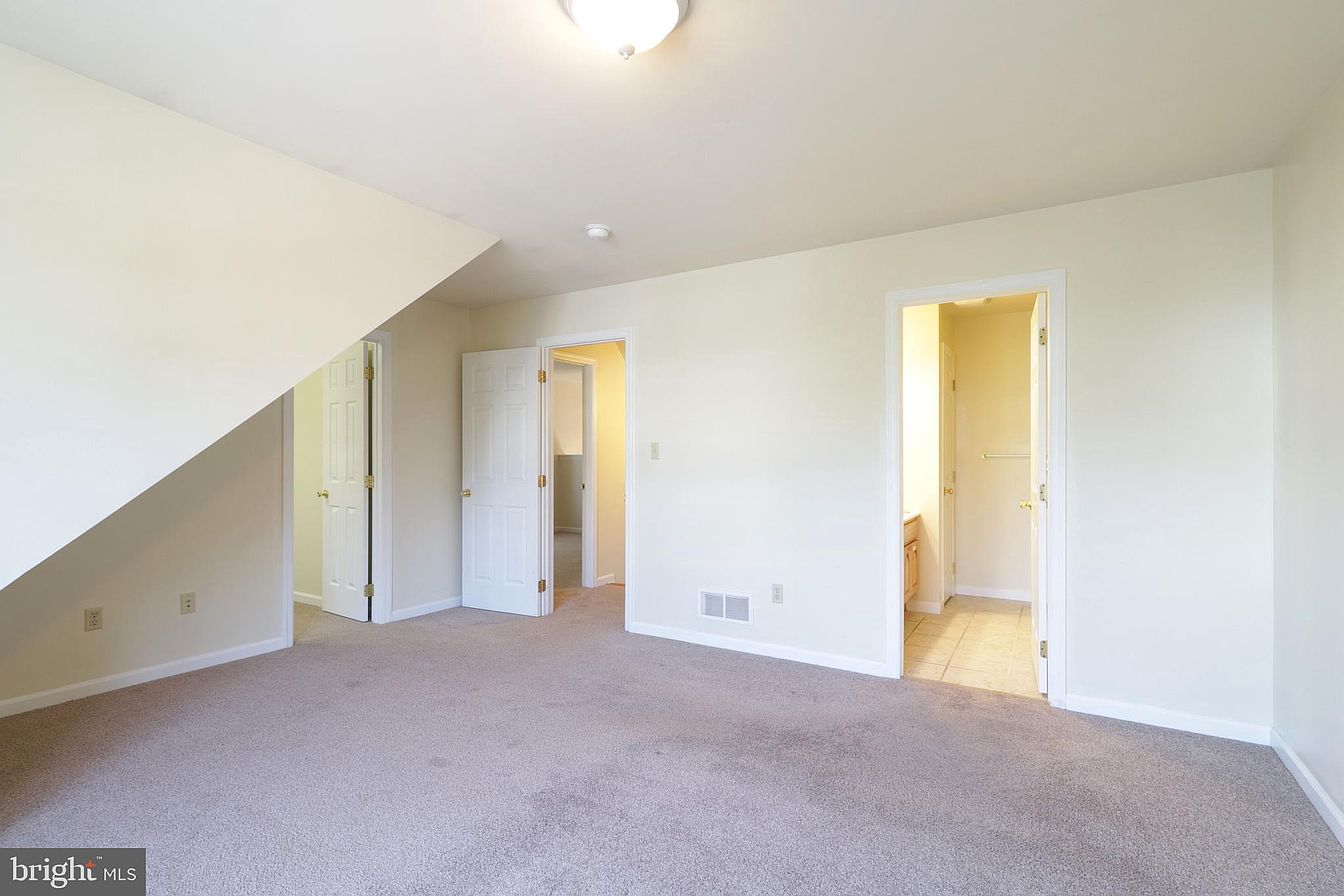 Master bedroom 2